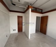 Sala Comercial com 32m² no bairro São Sebastião em Porto Alegre