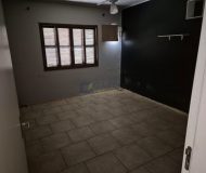 Casa com 250m², 2 dormitórios, 2 vagas no bairro Sarandi em Porto Alegre