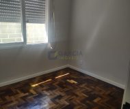 Apartamento com 54m², 2 dormitórios, 1 vaga no bairro Sarandi em Porto Alegre