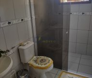 Casa com 195m², 5 dormitórios, 4 vagas no bairro Sumaré em Alvorada
