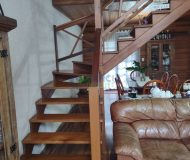 Casa com 195m², 5 dormitórios, 4 vagas no bairro Sumaré em Alvorada