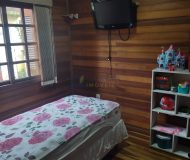 Casa com 195m², 5 dormitórios, 4 vagas no bairro Sumaré em Alvorada