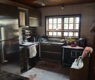 Casa com 195m², 5 dormitórios, 4 vagas no bairro Sumaré em Alvorada