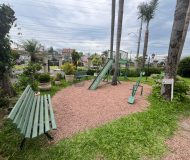 Casa com 90m², 2 dormitórios, 1 vaga no bairro Ecoville em Porto Alegre