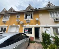 Casa com 90m², 2 dormitórios, 1 vaga no bairro Ecoville em Porto Alegre