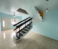 Casa com 90m², 2 dormitórios, 1 vaga no bairro Ecoville em Porto Alegre