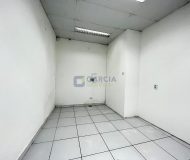 Loja com 65m² no bairro Sarandi em Porto Alegre