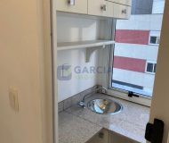 Sala Comercial com 38m², 1 dormitório, 1 vaga no bairro Menino Deus em Porto Alegre