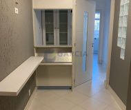 Sala Comercial com 38m², 1 dormitório, 1 vaga no bairro Menino Deus em Porto Alegre