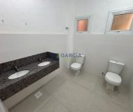Depósito com 800m², 3 vagas no bairro São Geraldo em Porto Alegre