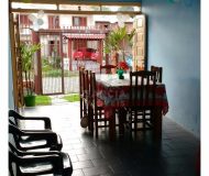 Casa com 160m², 3 dormitórios, 1 suíte, 2 vagas no bairro Sarandi em Porto Alegre