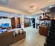 Casa com 242m², 2 dormitórios, 2 suítes, 4 vagas no bairro Ecoville em Porto Alegre