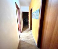 Casa com 263m², 6 dormitórios, 1 suíte, 2 vagas no bairro Parque Minuano em Porto Alegre