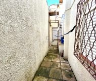 Casa com 263m², 6 dormitórios, 1 suíte, 2 vagas no bairro Parque Minuano em Porto Alegre