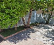 Casa com 341m², 3 dormitórios, 1 suíte, 8 vagas no bairro Ipanema em Porto Alegre