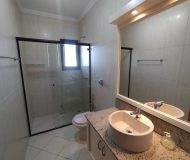 Casa com 100m², 3 dormitórios, 1 suíte, 3 vagas no bairro Sarandi em Porto Alegre