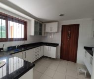 Casa com 100m², 3 dormitórios, 1 suíte, 3 vagas no bairro Sarandi em Porto Alegre