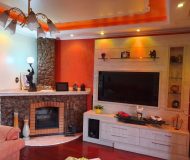 Prédio com 330m², 3 dormitórios, 1 suíte no bairro Vila Jardim América em Cachoeirinha