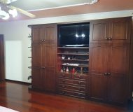 Prédio com 330m², 3 dormitórios, 1 suíte no bairro Vila Jardim América em Cachoeirinha