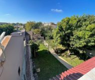 Casa com 190m², 4 dormitórios, 2 vagas no bairro Jardim Leopoldina em Porto Alegre