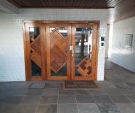 Apartamento com 68m², 2 dormitórios, 1 suíte, 1 vaga no bairro Jardim Lindóia em Porto Alegre