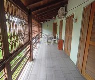 Casa com 250m², 4 dormitórios, 1 suíte, 3 vagas no bairro Sarandi em Porto Alegre