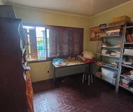 Casa com 250m², 4 dormitórios, 1 suíte, 3 vagas no bairro Sarandi em Porto Alegre