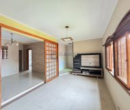 Casa com 24m², 4 dormitórios, 4 vagas no bairro Sarandi em Porto Alegre