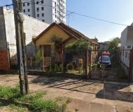 Terreno com 330m² no bairro Jardim Itu Sabará em Porto Alegre
