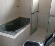 Casa com 260m², 4 dormitórios, 1 suíte, 1 vaga no bairro Jardim Planalto em Porto Alegre