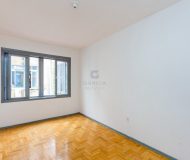 Apartamento com 37m², 1 dormitório, 1 suíte no bairro Floresta em Porto Alegre