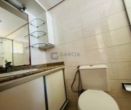 Apartamento com 80m², 3 dormitórios, 1 suíte, 2 vagas no bairro Passo da Areia em Porto Alegre