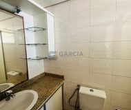Apartamento com 80m², 3 dormitórios, 1 suíte, 2 vagas no bairro Passo da Areia em Porto Alegre