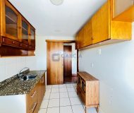 Apartamento com 80m², 3 dormitórios, 1 suíte, 2 vagas no bairro Passo da Areia em Porto Alegre