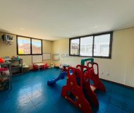 Apartamento com 80m², 3 dormitórios, 1 suíte, 2 vagas no bairro Passo da Areia em Porto Alegre