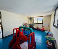 Apartamento com 80m², 3 dormitórios, 1 suíte, 2 vagas no bairro Passo da Areia em Porto Alegre