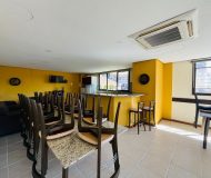 Apartamento com 80m², 3 dormitórios, 1 suíte, 2 vagas no bairro Passo da Areia em Porto Alegre