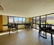 Apartamento com 80m², 3 dormitórios, 1 suíte, 2 vagas no bairro Passo da Areia em Porto Alegre