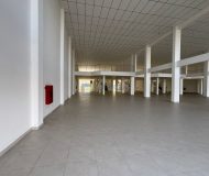 Loja com 781m² no bairro Sarandi em Porto Alegre