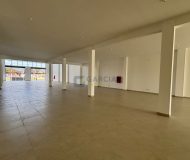 Loja com 781m² no bairro Sarandi em Porto Alegre