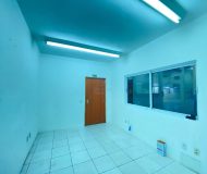 Depósito com 1.297m² no bairro Navegantes em Porto Alegre