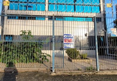Prédio com 726m² no bairro São Sebastião em Porto Alegre