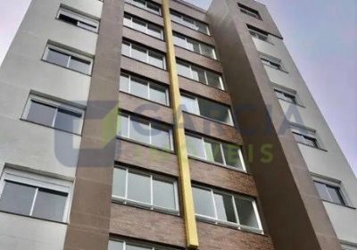 Apartamento com 83m², 2 dormitórios, 2 suítes, 2 vagas no bairro São João em Porto Alegre