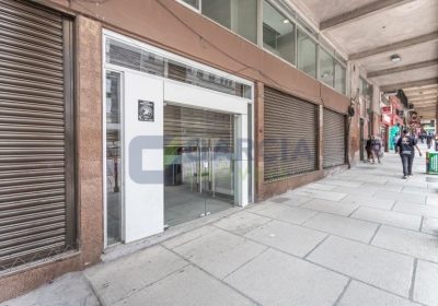 Loja com 840m² no bairro Centro Histórico em Porto Alegre