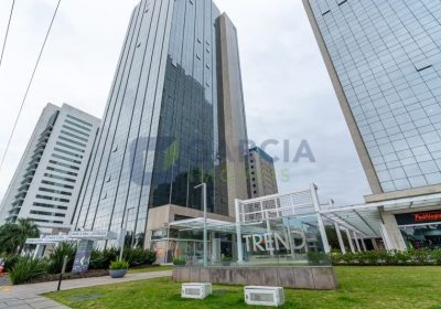 Loja com 64m² no bairro Praia de Belas em Porto Alegre