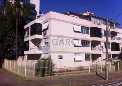 Cobertura com 158m², 2 dormitórios, 1 vaga no bairro Passo da Areia em Porto Alegre