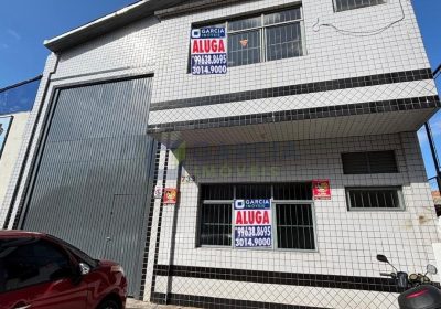 Depósito com 300m² no bairro Sarandi em Porto Alegre