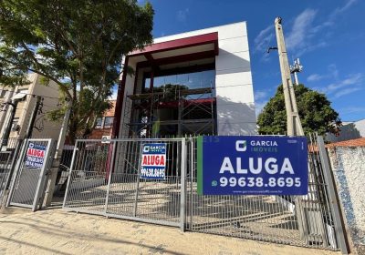 Depósito com 478m², 4 vagas no bairro Santa Maria Goretti em Porto Alegre