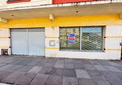Loja com 61m² no bairro São João em Porto Alegre