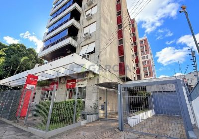 Cobertura com 225m², 3 dormitórios, 1 suíte, 1 vaga no bairro Cristo Redentor em Porto Alegre